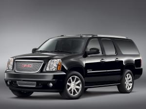 GMC Yukon XL Denali FlexFuel 2011 года